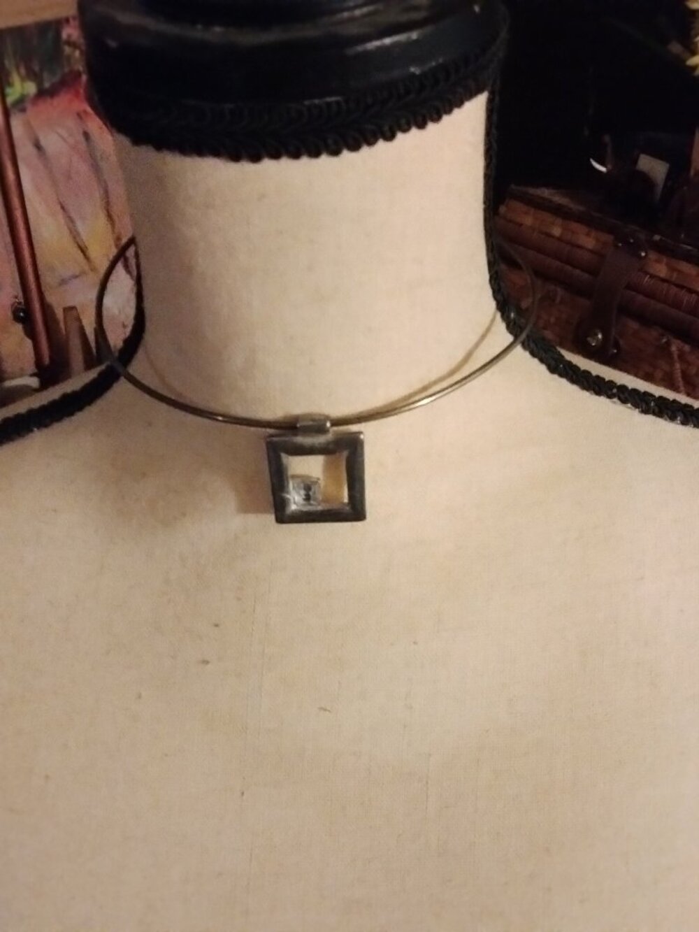 Metal Wire Chocker - Picture 3 of 5